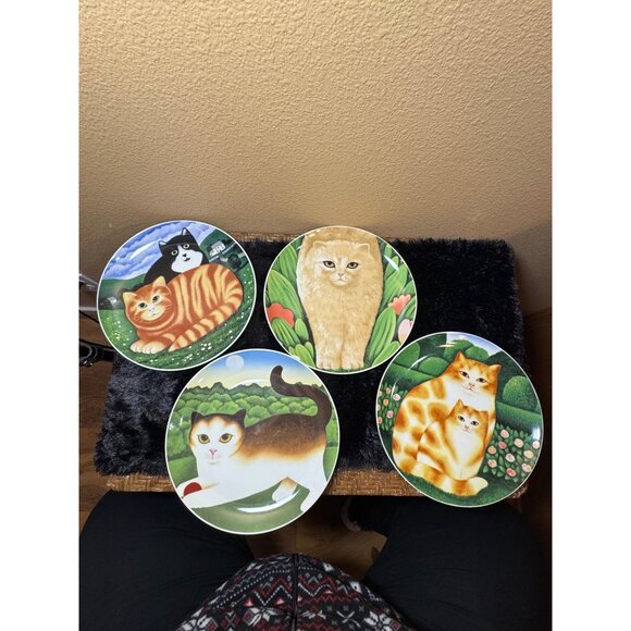 Department 56  Teaser And Tiger/Felica & Felina/  Decorative Plates Set of 4 - Picture 6 of 9